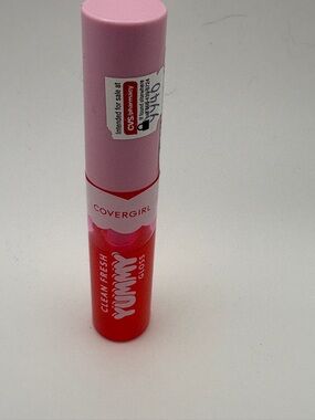 COVERGIRL clean fresh Yummy Gloss 450 but first a cosmo